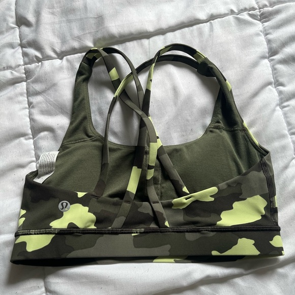 lululemon sports bra - Picture 2 of 3